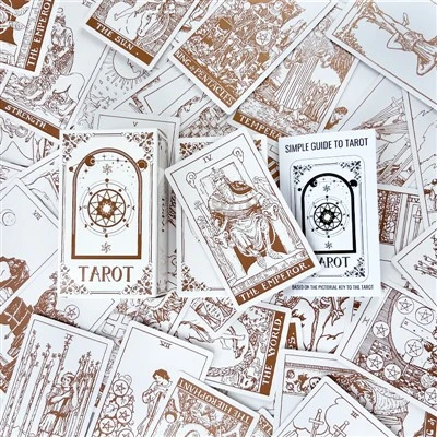 Set complet de tarot personalizat transfrontalier